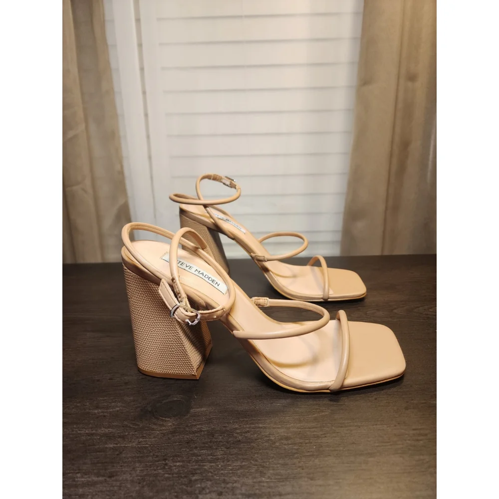 Steve Madden Women Strappy Block Heel Sandals Sz 9.5 M - Tan Beige